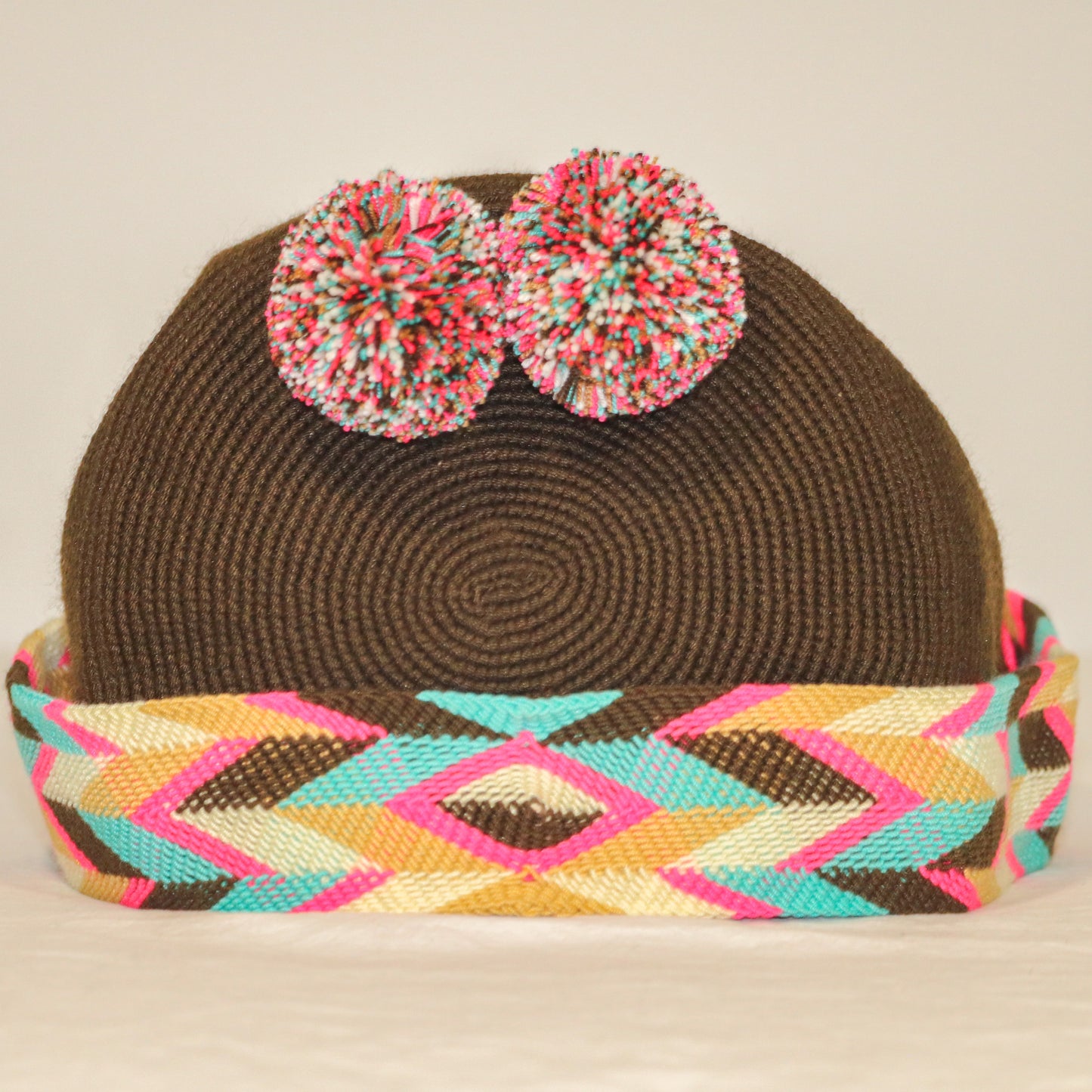 Handbag / Backpack / Mochila with lid and tassels