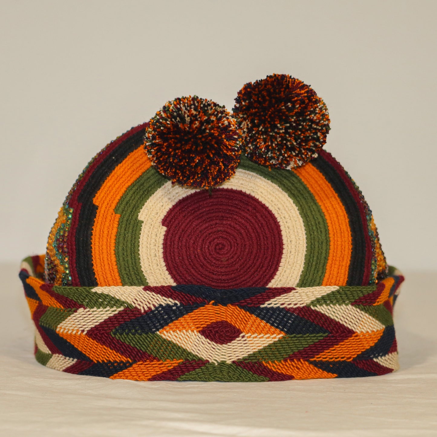 Handbag / Backpack / Mochila with stones and tassels