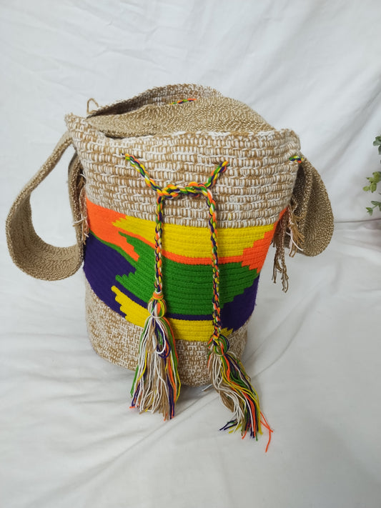 Crossbody bag (Mochila Wayuu)