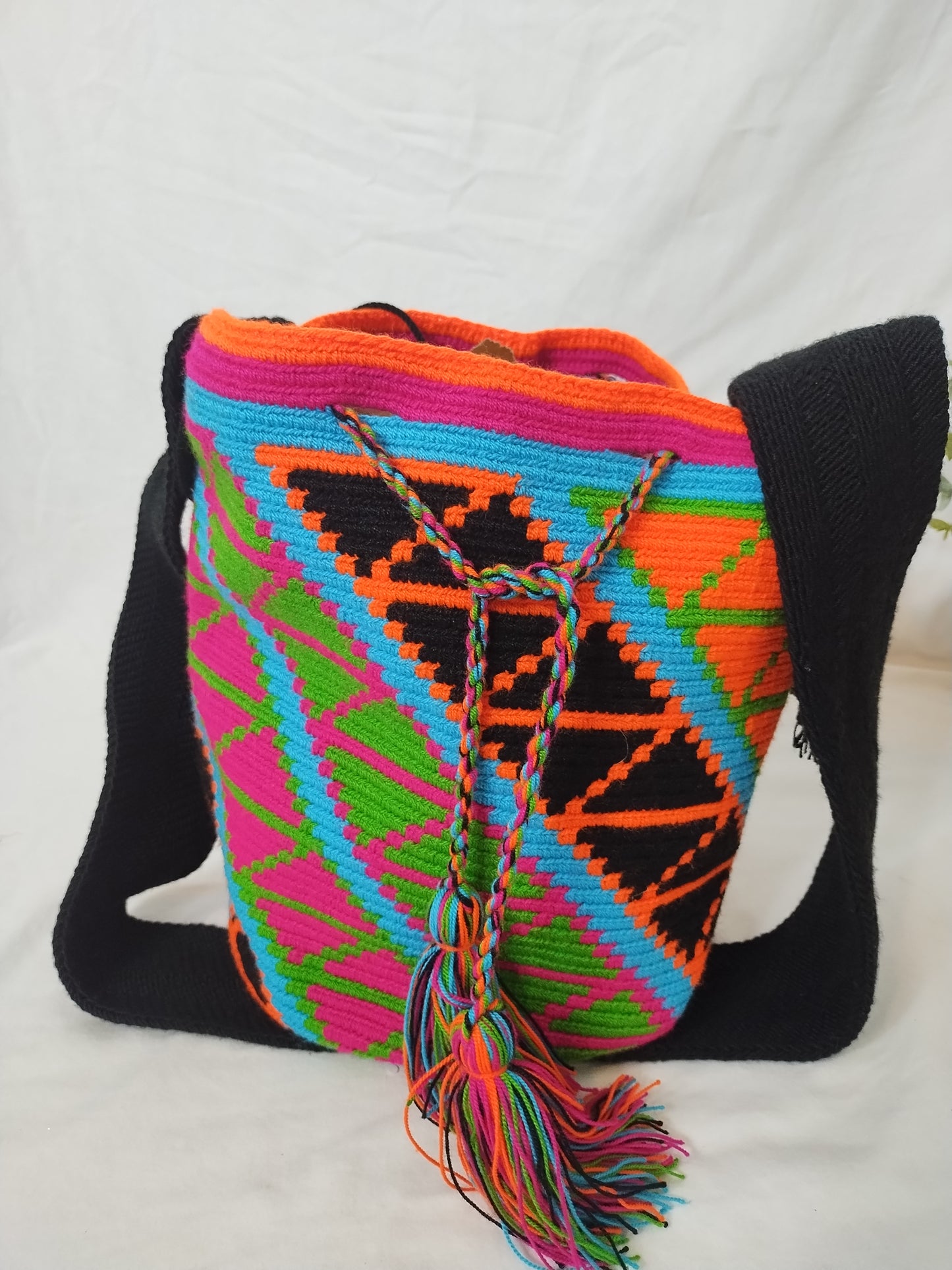 Crossbody bag (Mochila Wayuu)
