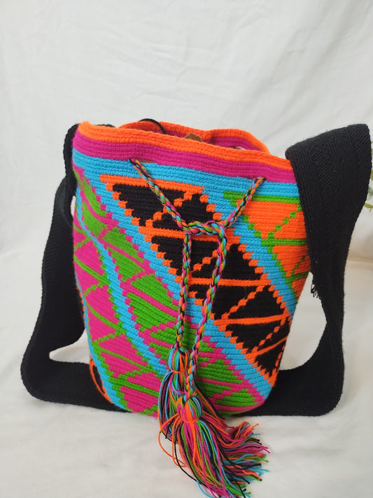 Crossbody bag (Mochila Wayuu)