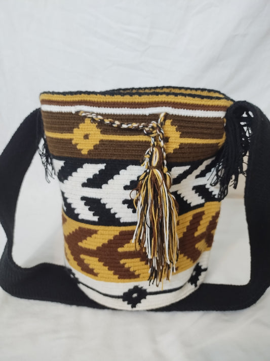 Crossbody bag (Mochila Wayuu)