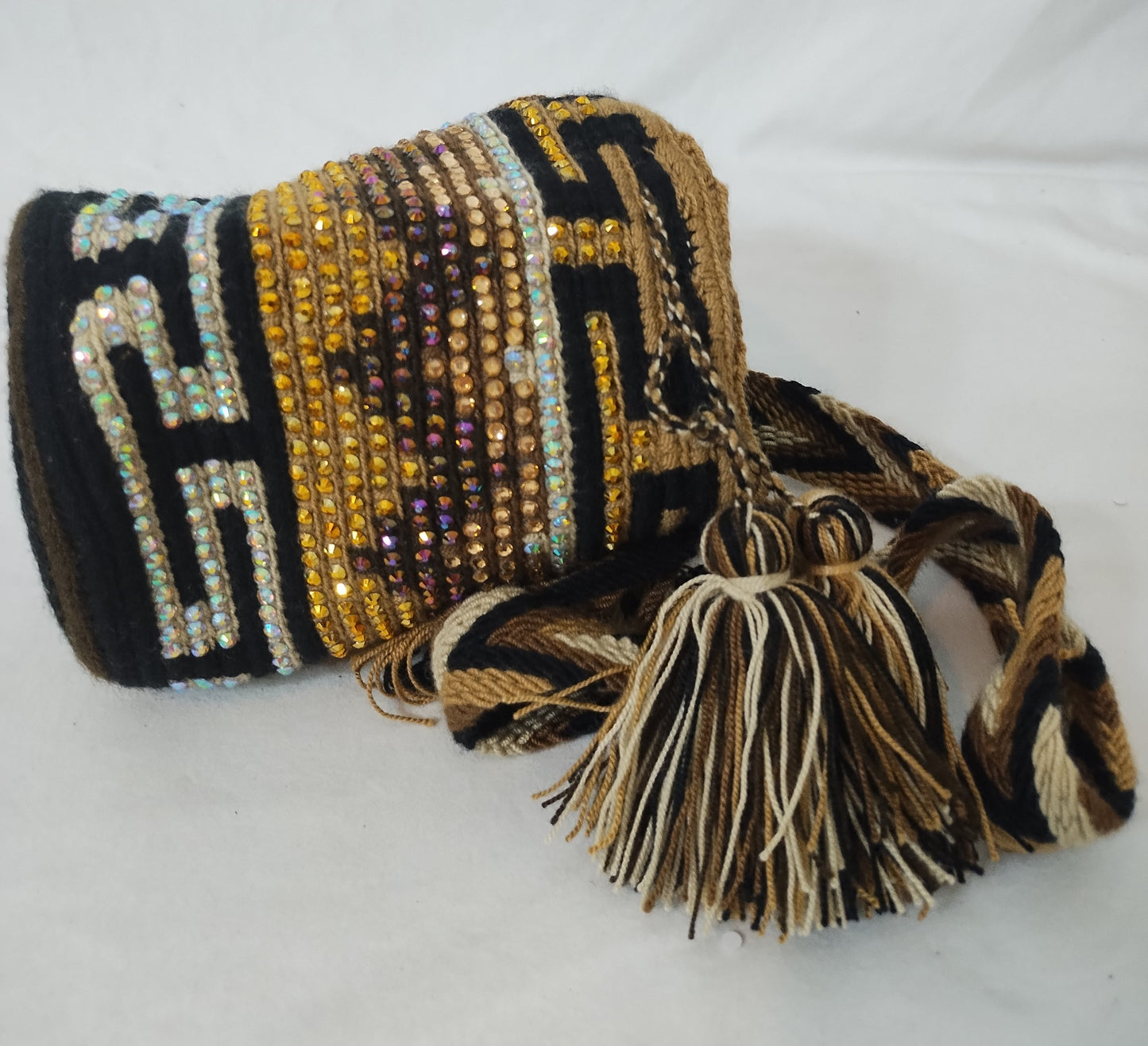 Crossbody bag (Mochila Wayuu) with stones SMALL