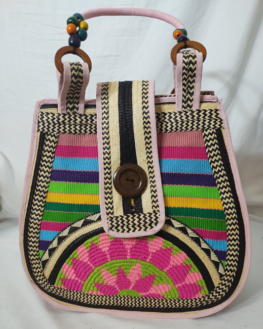 Hand bag, pear shaped (from cana flecha)