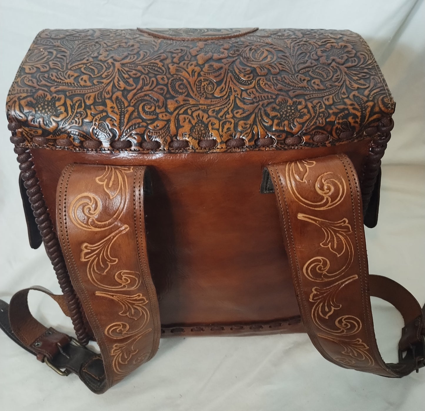 Leather backpack MEDIUM