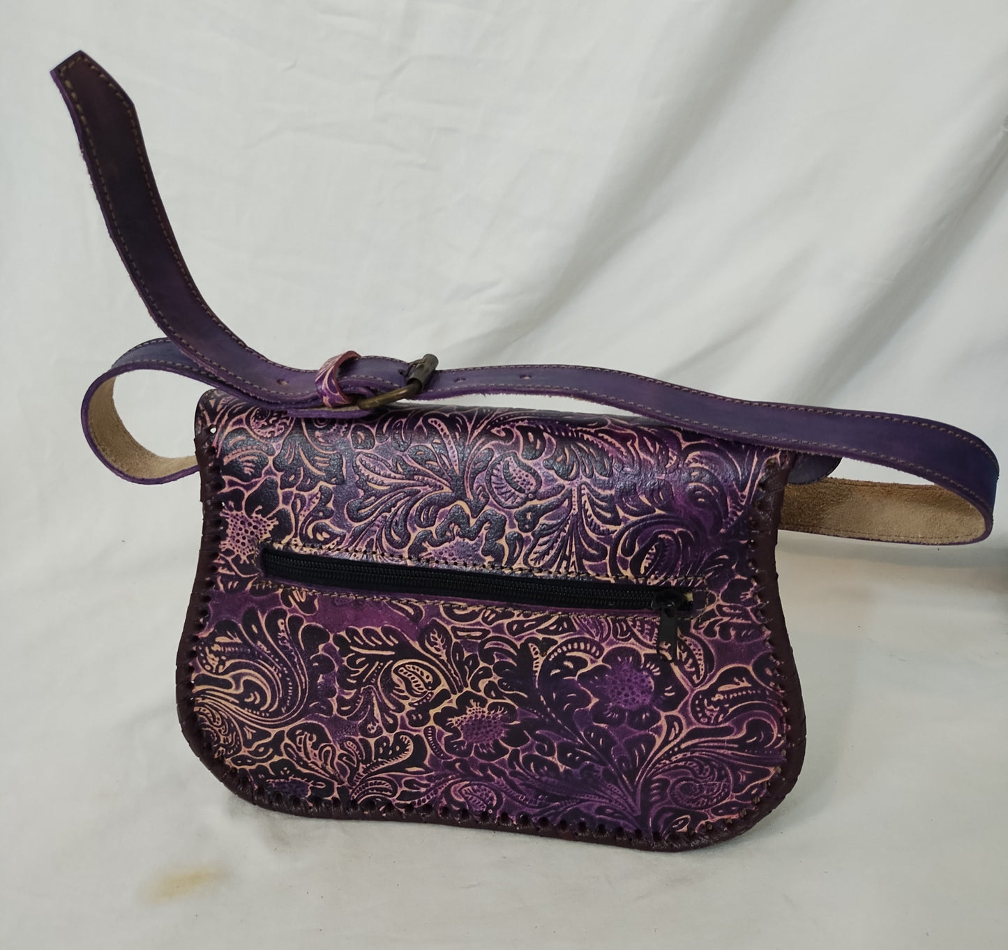 Leather hand bag (Cuero)