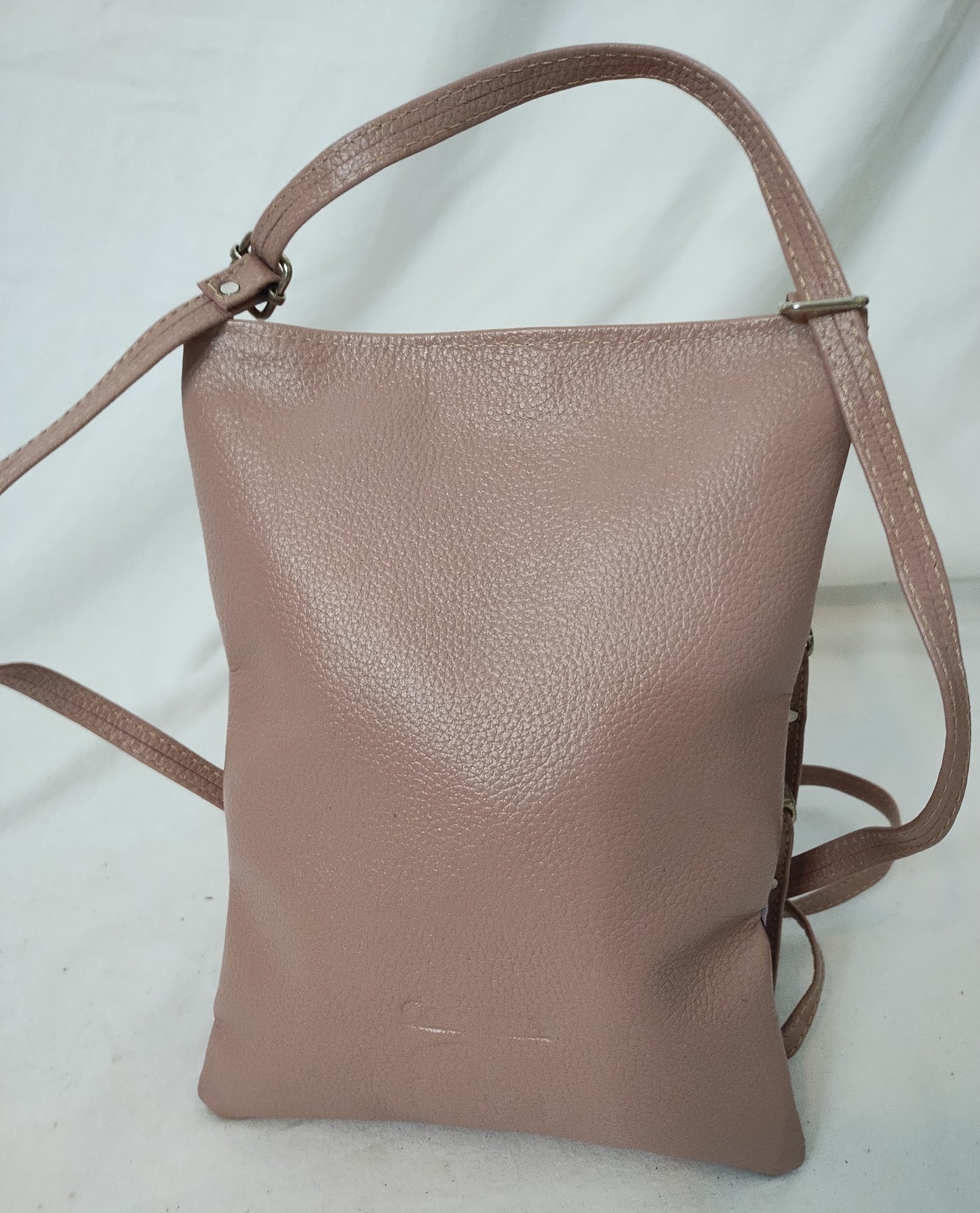 Leather hand bag