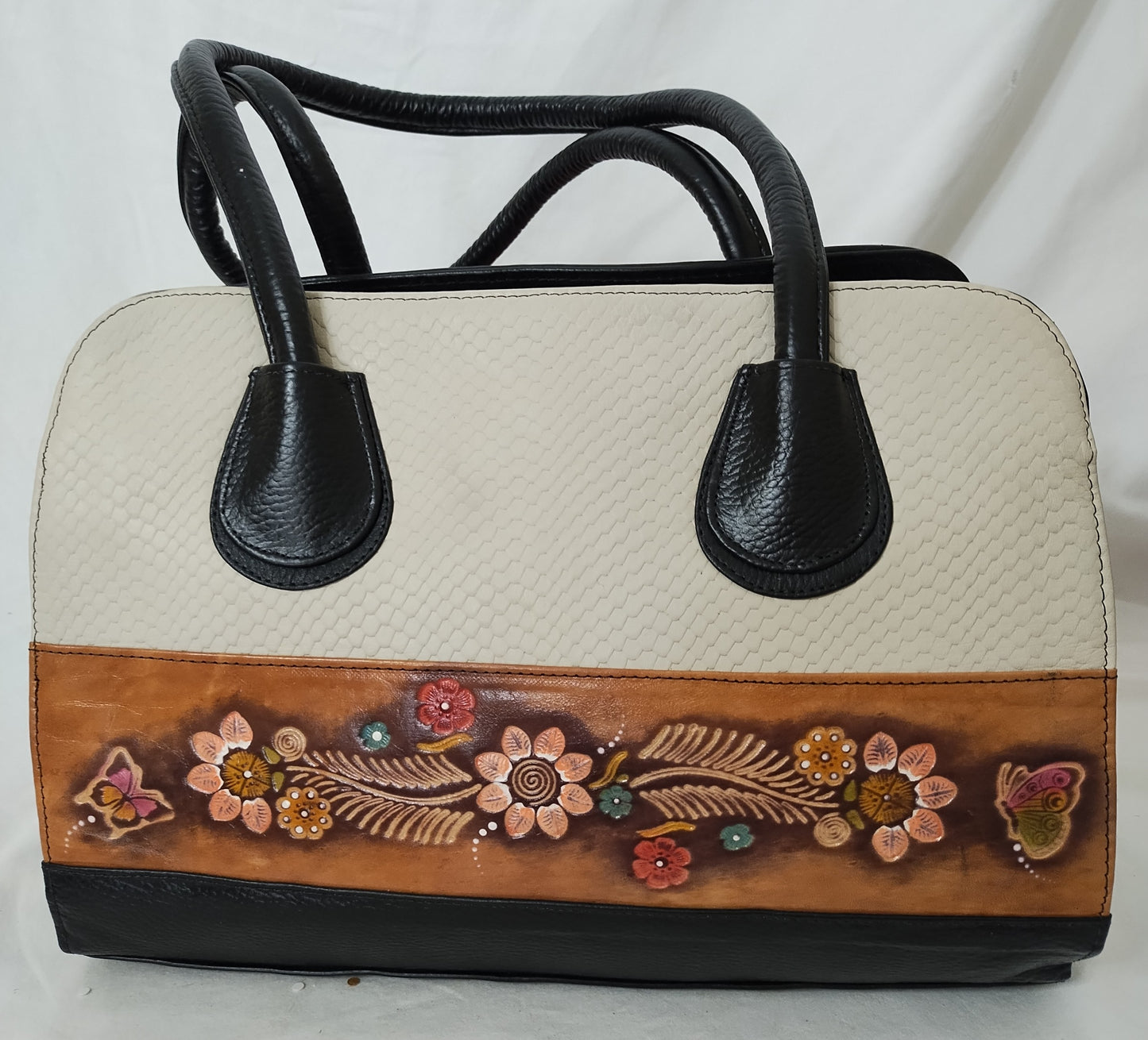 Leather hand bag
