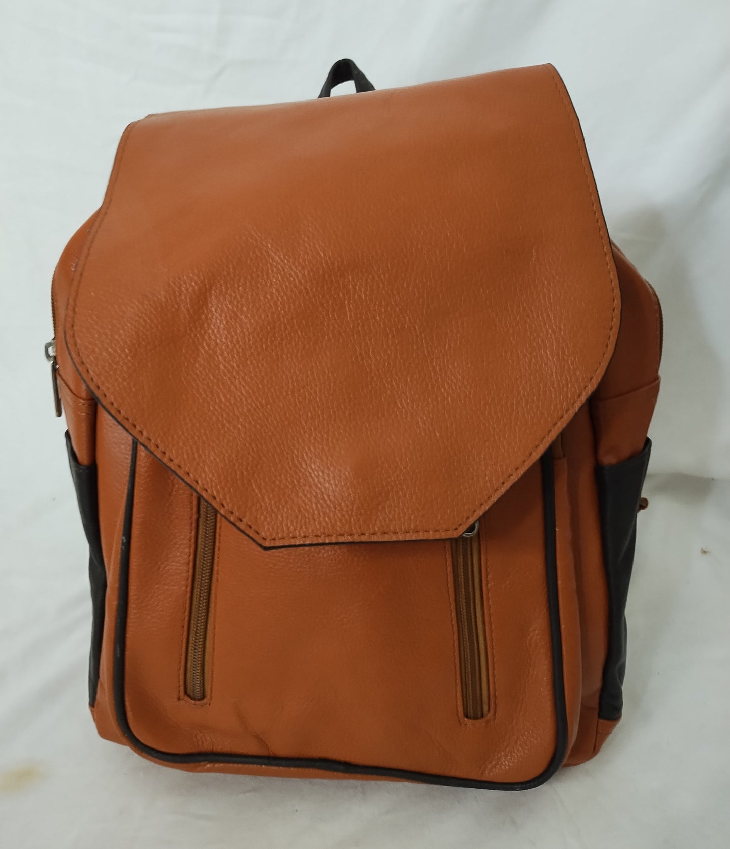Leather bag