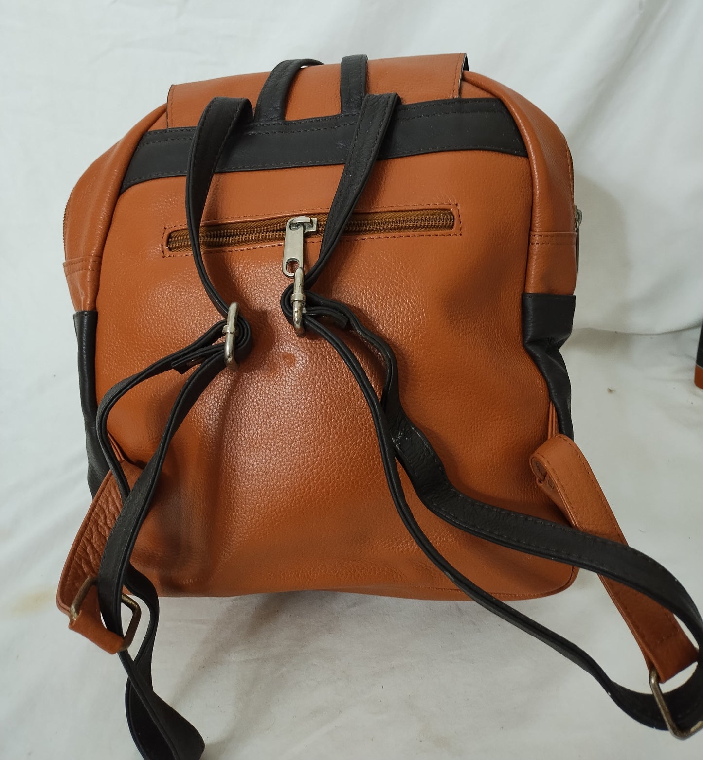 Leather bag