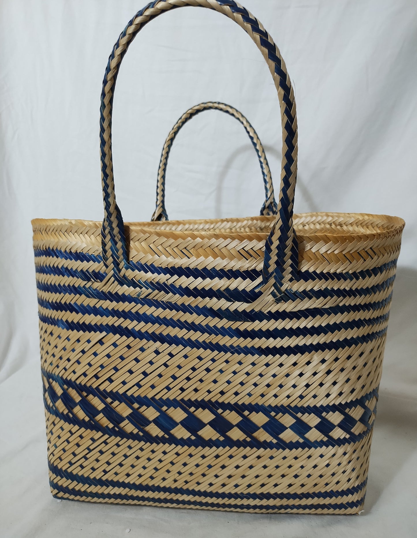 Hand bag (cana flecha)